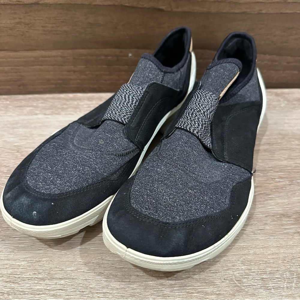 Ecco Biom Slip On Sneaker Shoes Size 10-10.5 / 41